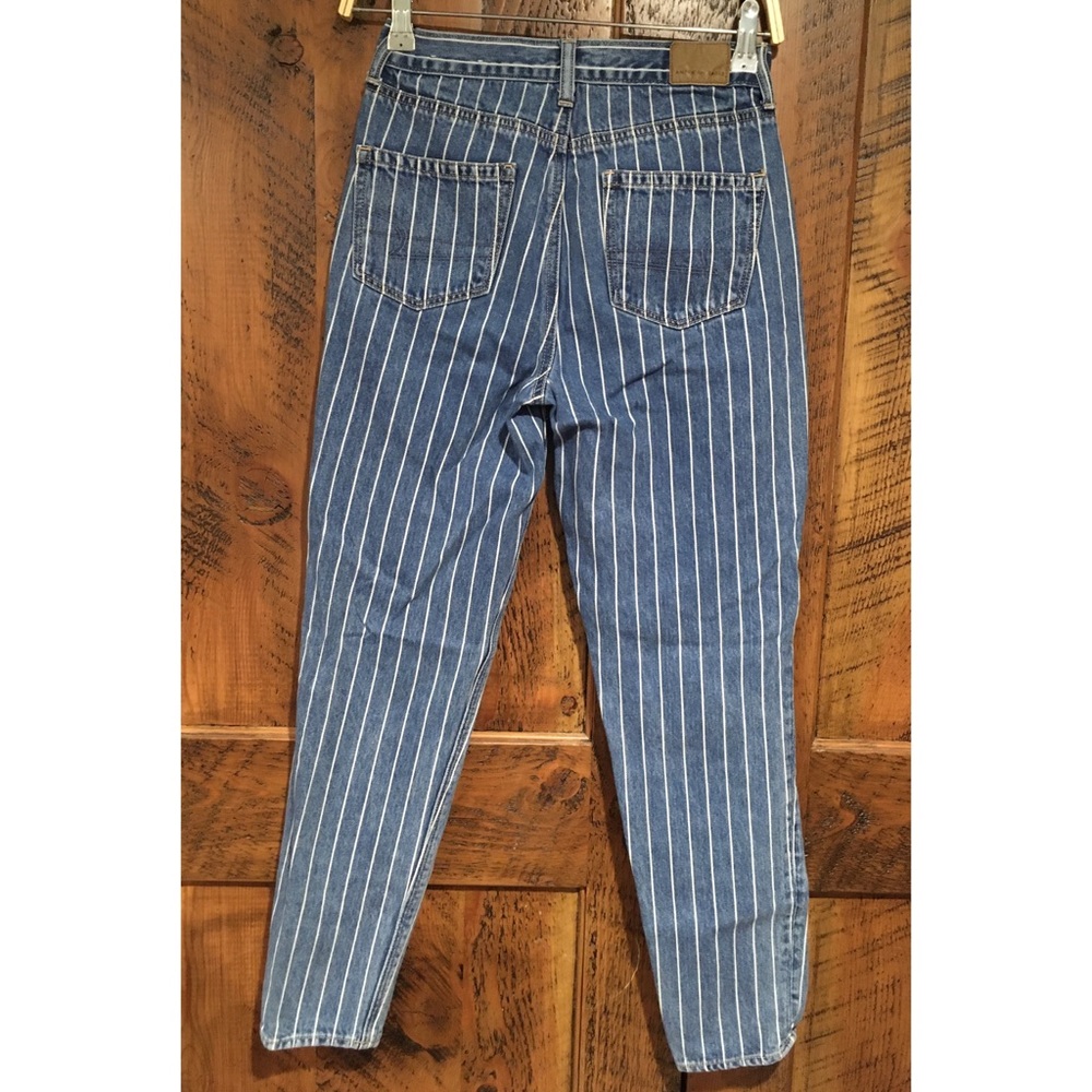 American Eagle Striped Mom Jeans Pencil Cut - Picture 2 of 12